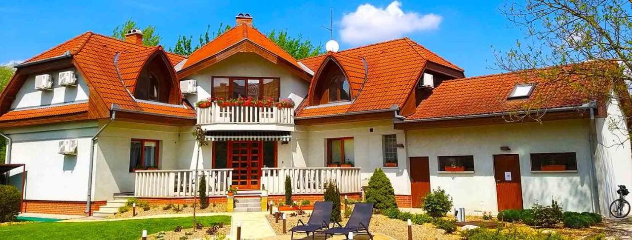 Pal Villa - Premium Apartments - Kecskemét Eksteriør bilde